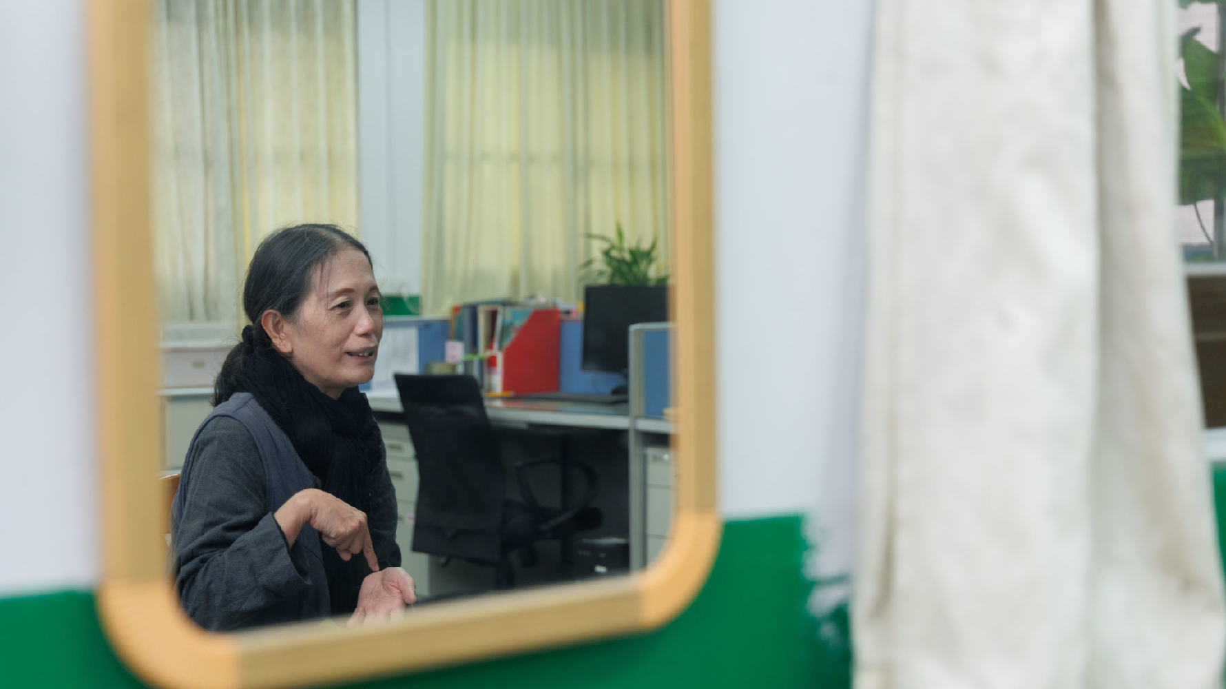 龍芝寧與吸菸青少年相處後發現，多數孩子抽菸的原因應是生活中缺少他人陪伴與支持，才轉而從菸品中找尋慰藉。（攝影／鄭宇辰）