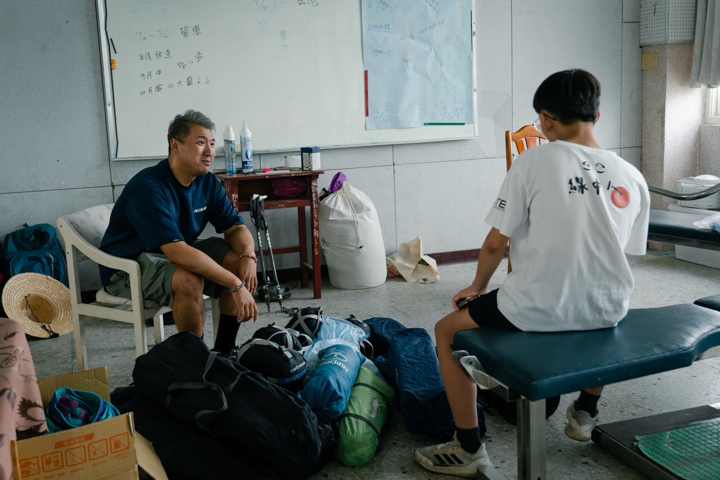 劉韋廷在校園籌組登山隊,透過戶外活動凝聚同學們的身心靈。(攝影/馬雨辰)