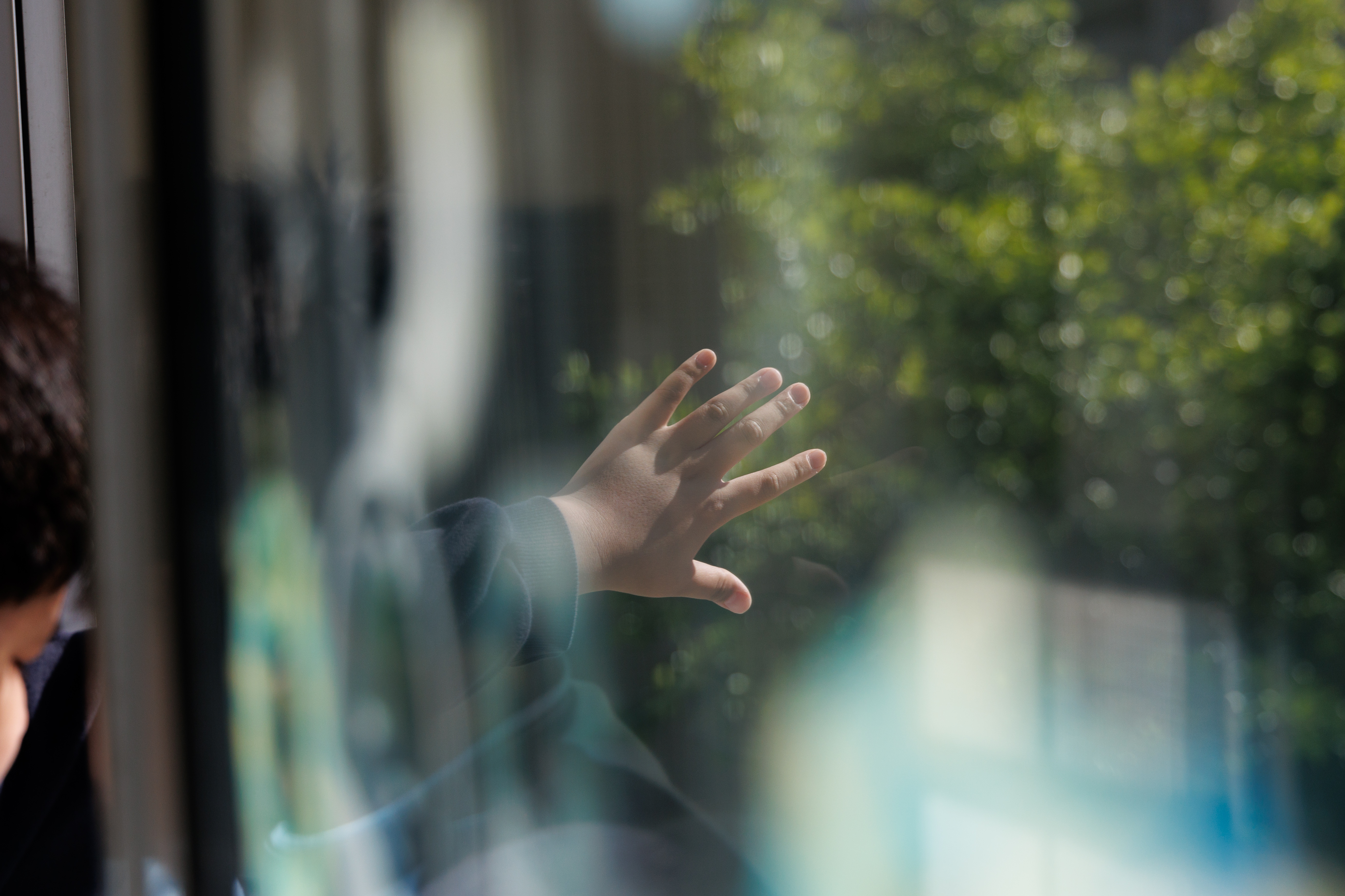 相較小學階段,國中生主動向兒童心智科尋求協助的比例顯著增加。(攝影/鄭宇辰)