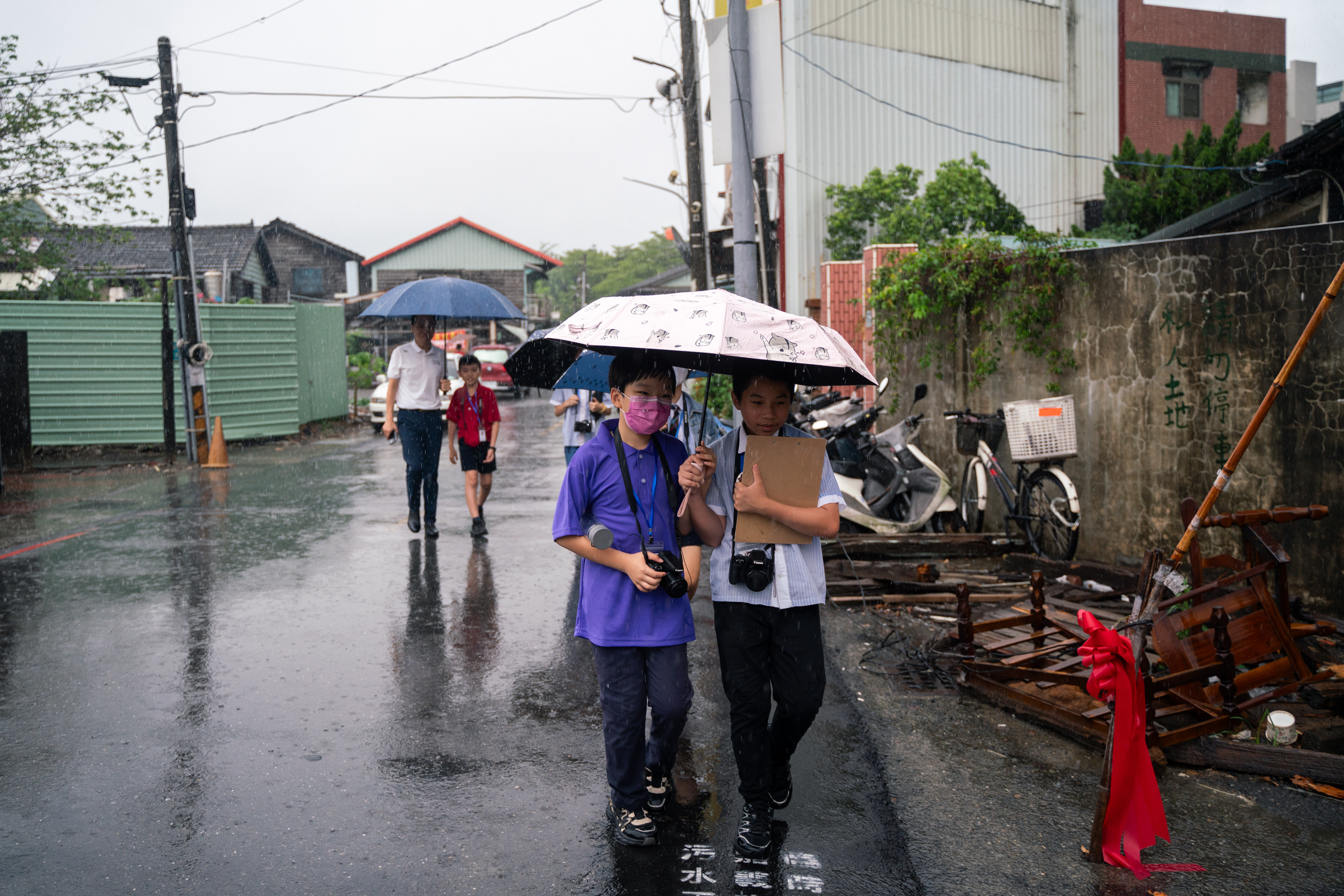 二訪小澎湖的那天下著大雨。（攝影／古佳立）