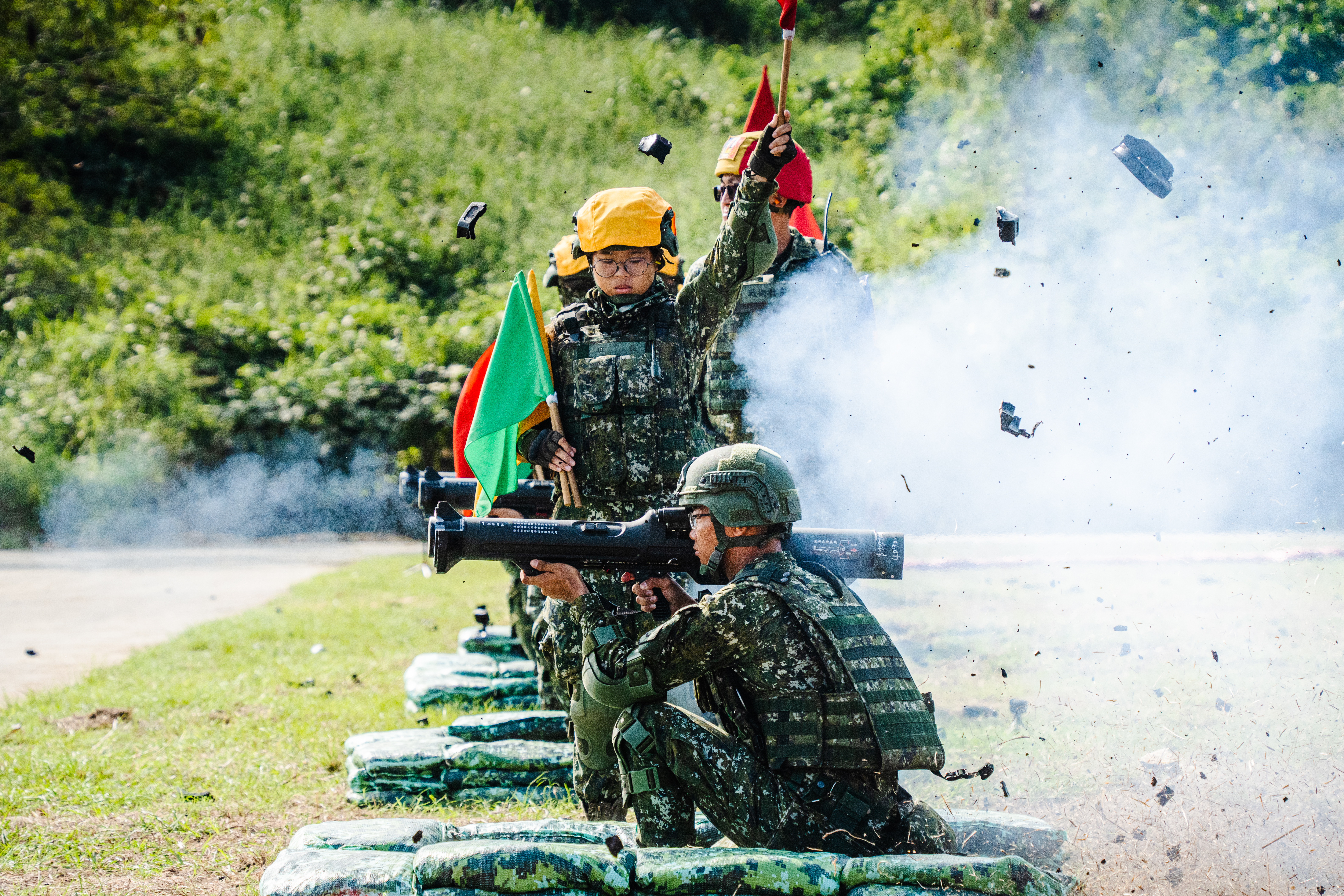 恢復一年兵役後,義務役訓練內容也有所調整,新增紅隼火箭彈等新式武器的操作訓練。(攝影/王崴漢)