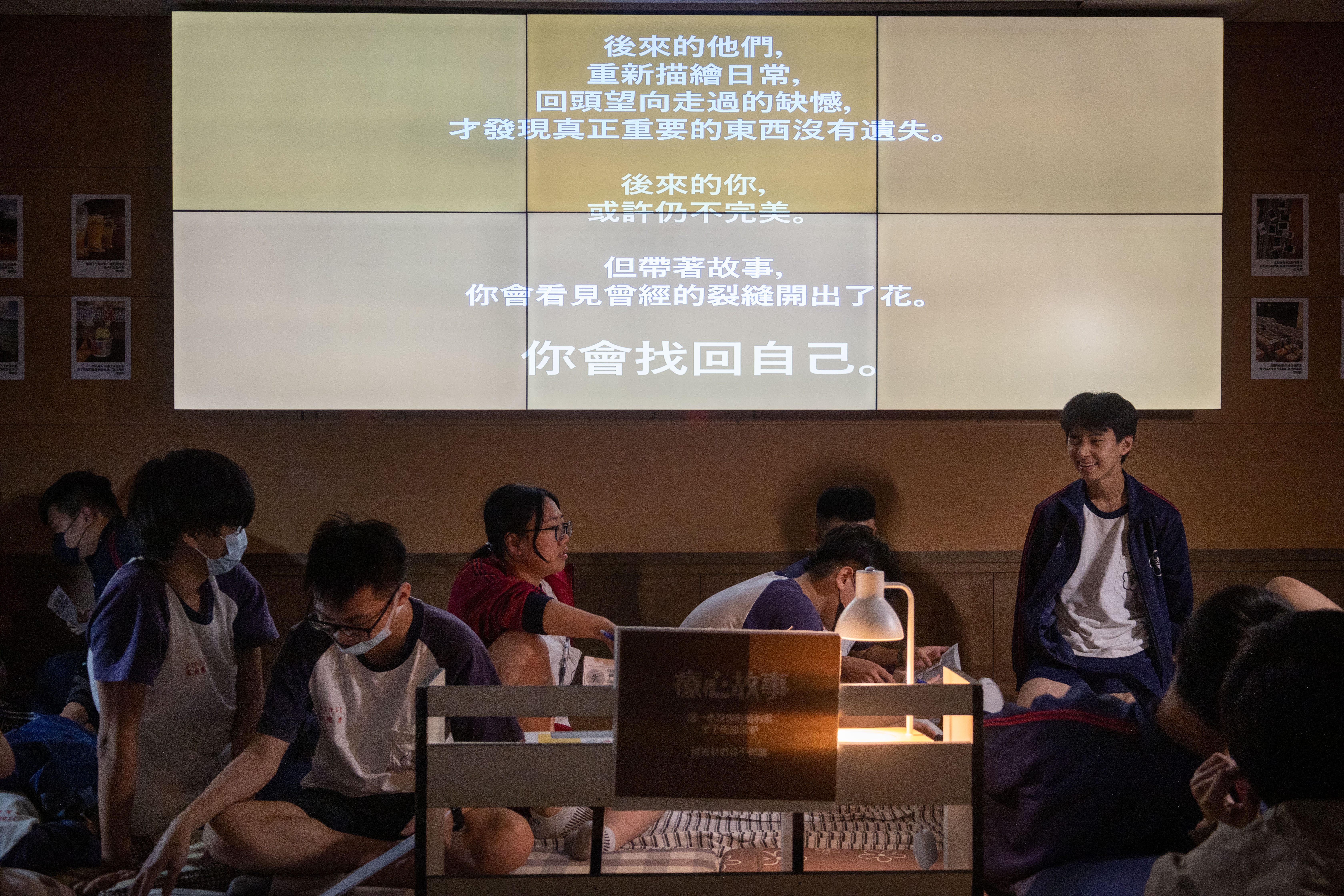 走進失落寫真館,從不同角色的處境,反思人生可能面臨的困境。(攝影/蔡昕翰)