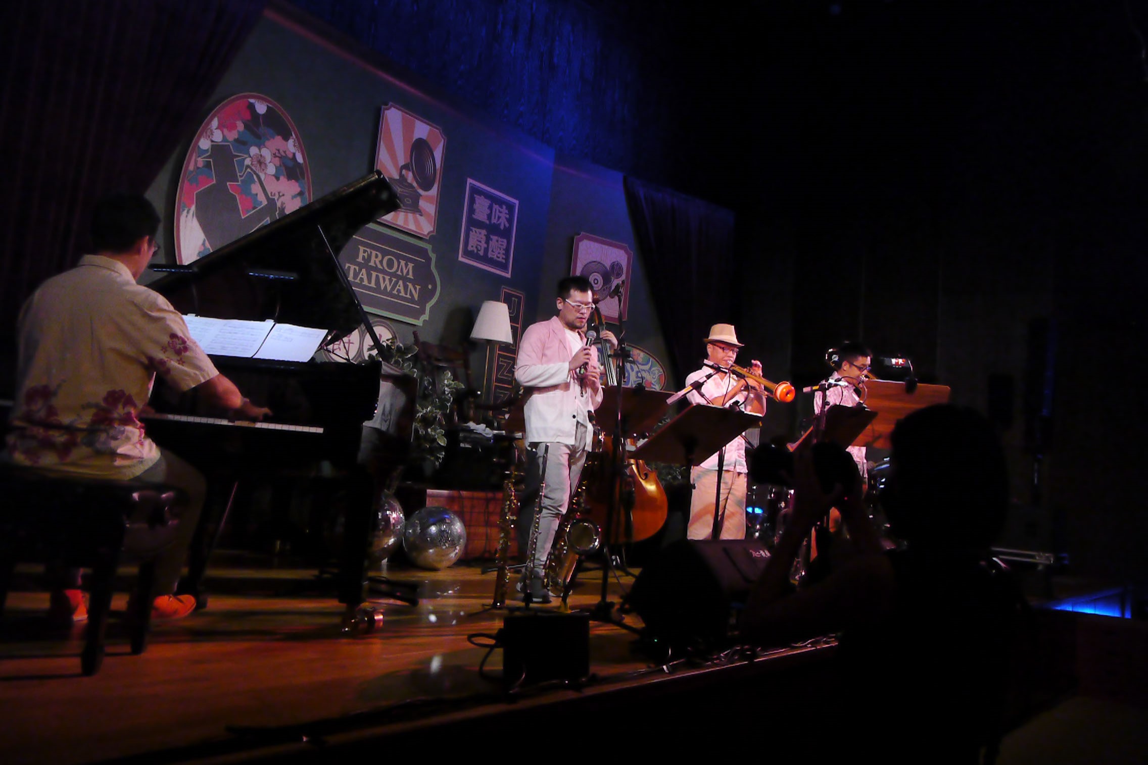 《臺味爵醒》於兩廳院國家音樂廳演奏廳彩排現場。(攝影/黃一泓)