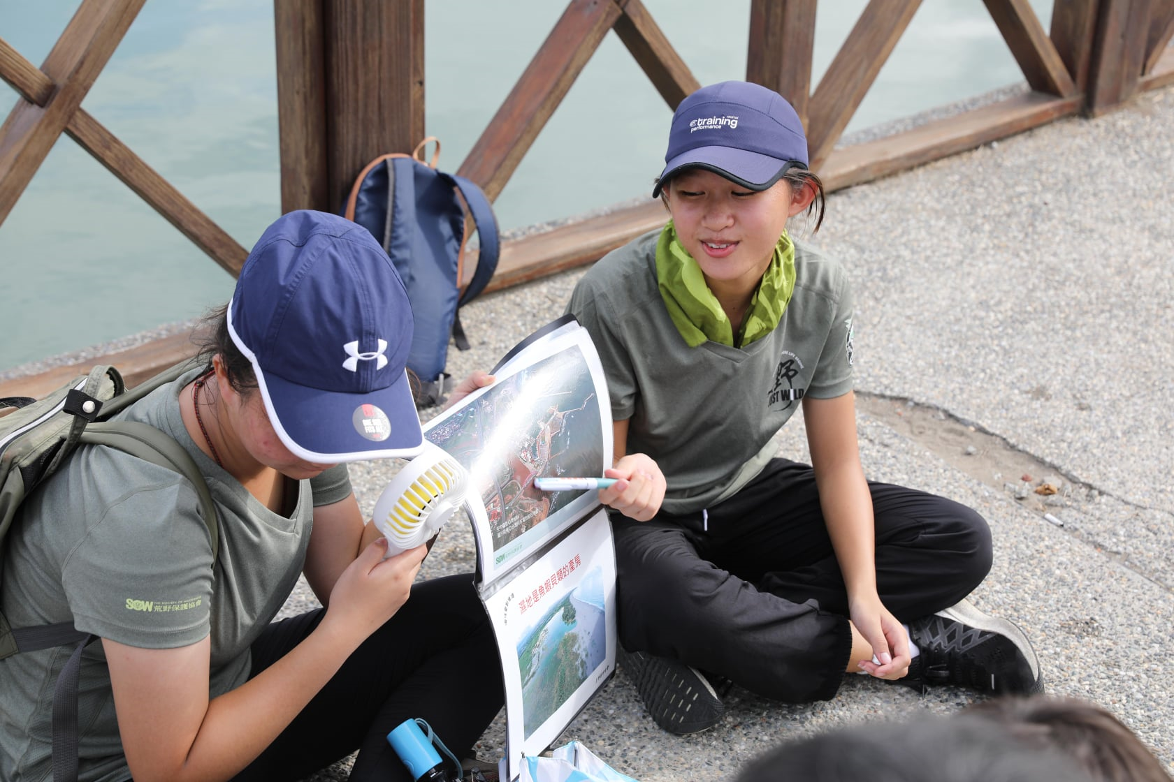 劉豫瑄長大後要帶小弟弟、小妹妹淨灘，將自己所學的知識盡可能地組織成簡單的語言，傳達給更年輕的志工們。（圖片提供／劉豫瑄）