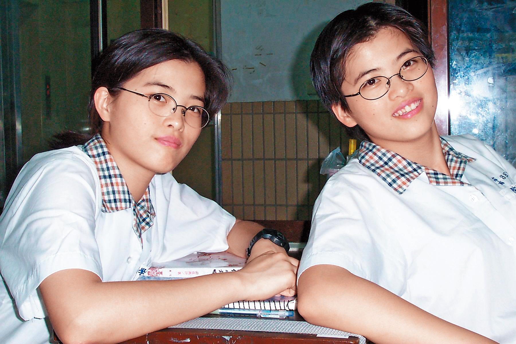 18歲的楊双子與妹妹楊若暉。（照片提供／楊双子）