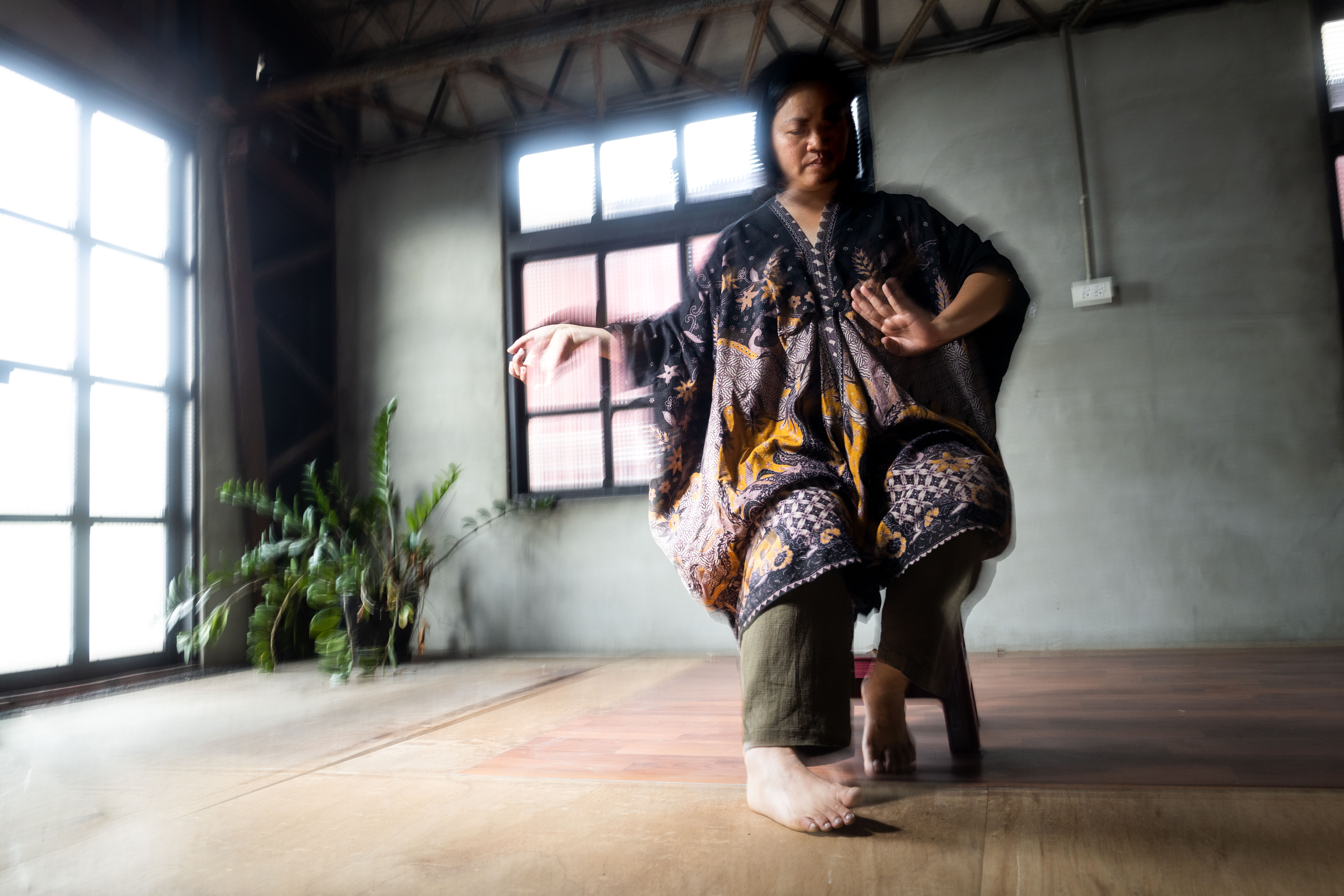 林宜瑾自幼學習芭蕾舞，但父親希望她只把舞蹈當作興趣而非職業。（攝影／蔡昕翰）