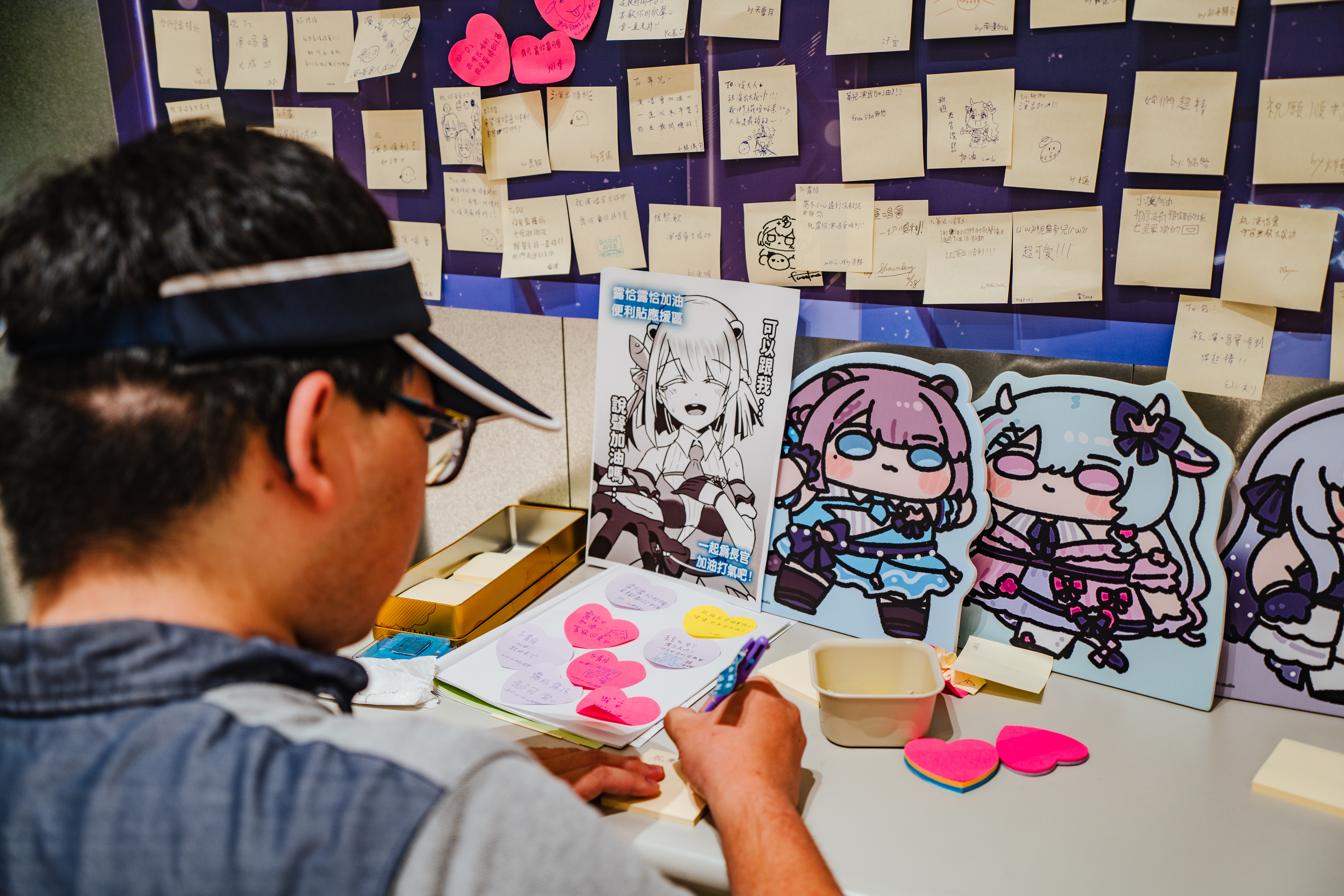 粉絲追的,不單純是偶像套上的虛擬外皮,長時間互動帶來的陪伴跟歸屬感也是他們長期支持VTuber的理由。(攝影/王崴漢)